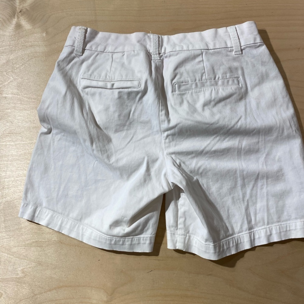 Crown & Ivy Caroline White Women's Shorts with Pink Lining 4 (NH) - Picture 6 of 8